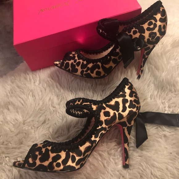 Super Sexy Besty Johnson Leopard Pin Up Heels Sz 10 - Picture 4 of 8